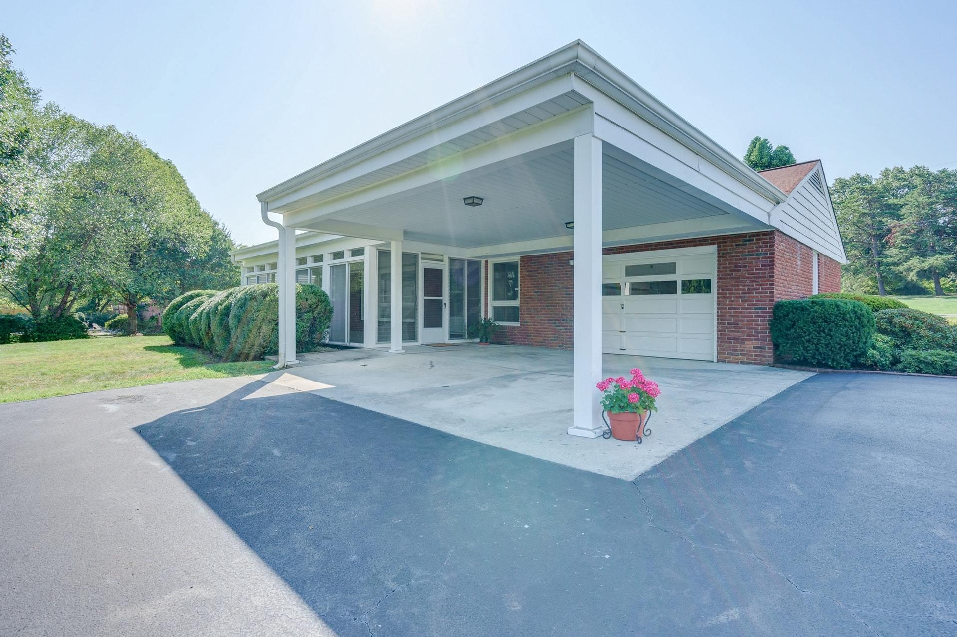 3519 Valentine Road Southwest Roanoke, VA 24018 - Photo 33 of 46 033-325909-3519 Valentine Road Southwest