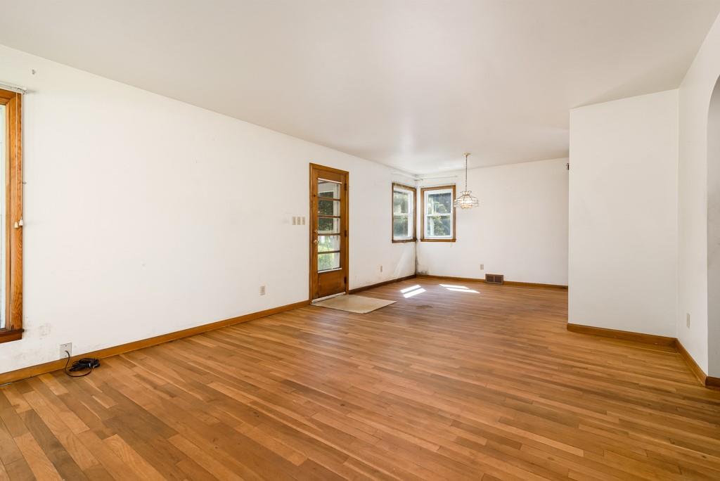 108 Aspen Road Butler, PA 16001 - Photo 4 of 18 Gallery Image 4