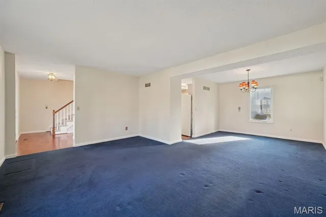 $350,000 | 2804 Bear Creek Court, St. Louis, MO 63129