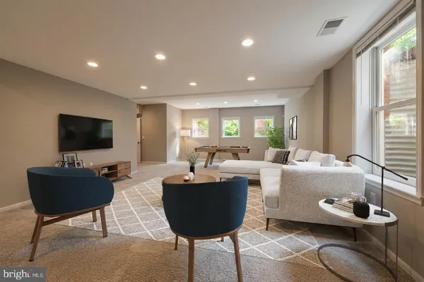 $8,850 | 5108 Warren Place Northwest, Washington, DC 20016