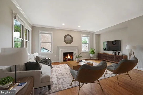 $8,850 | 5108 Warren Place Northwest, Washington, DC 20016