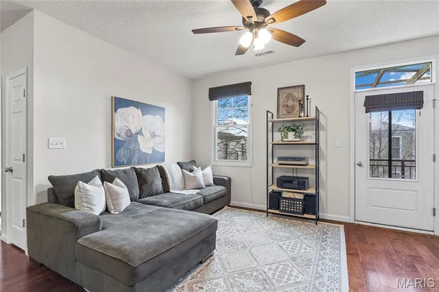 $190,000 | 3400 Hiram Street, Unit B2, St. Charles, MO 63301