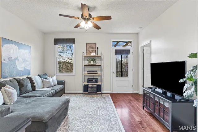 $190,000 | 3400 Hiram Street, Unit B2, St. Charles, MO 63301