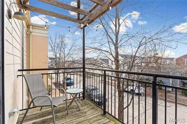 $190,000 | 3400 Hiram Street, Unit B2, St. Charles, MO 63301