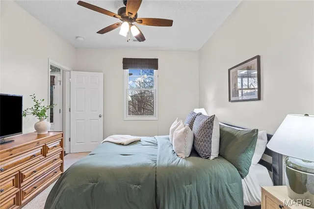 $190,000 | 3400 Hiram Street, Unit B2, St. Charles, MO 63301