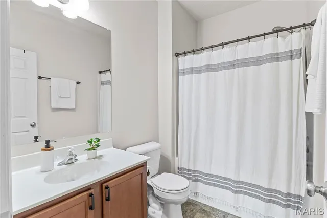 $190,000 | 3400 Hiram Street, Unit B2, St. Charles, MO 63301