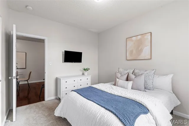 $190,000 | 3400 Hiram Street, Unit B2, St. Charles, MO 63301