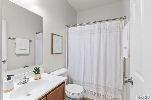 $190,000 | 3400 Hiram Street, Unit B2, St. Charles, MO 63301