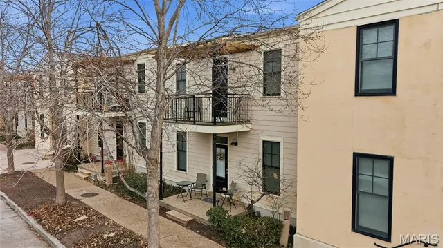 $190,000 | 3400 Hiram Street, Unit B2, St. Charles, MO 63301