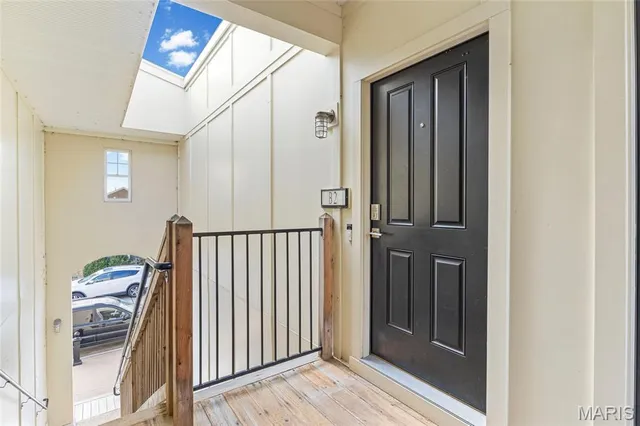 $190,000 | 3400 Hiram Street, Unit B2, St. Charles, MO 63301