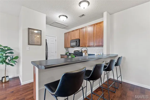 $190,000 | 3400 Hiram Street, Unit B2, St. Charles, MO 63301