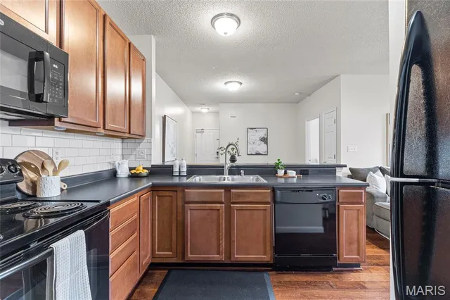 $190,000 | 3400 Hiram Street, Unit B2, St. Charles, MO 63301