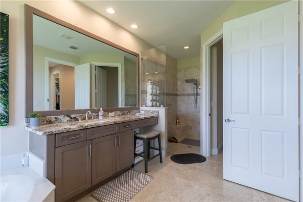 $899,000 | 510 Caroline Drive, Vero Beach, FL 32968