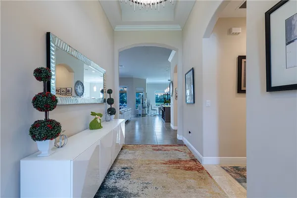 $899,000 | 510 Caroline Drive, Vero Beach, FL 32968