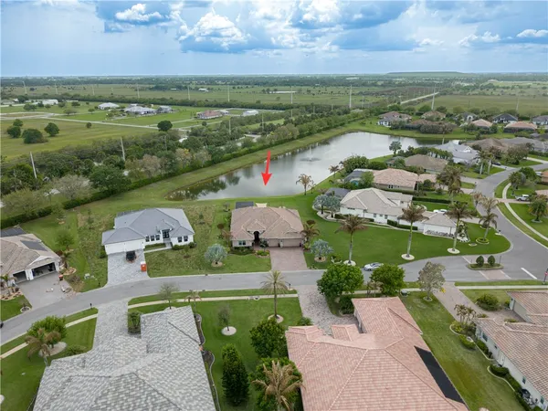 $899,000 | 510 Caroline Drive, Vero Beach, FL 32968
