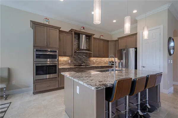 $899,000 | 510 Caroline Drive, Vero Beach, FL 32968