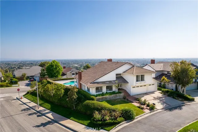 $2,100,000 | 2326 North Rockridge Circle, Orange, CA 92867