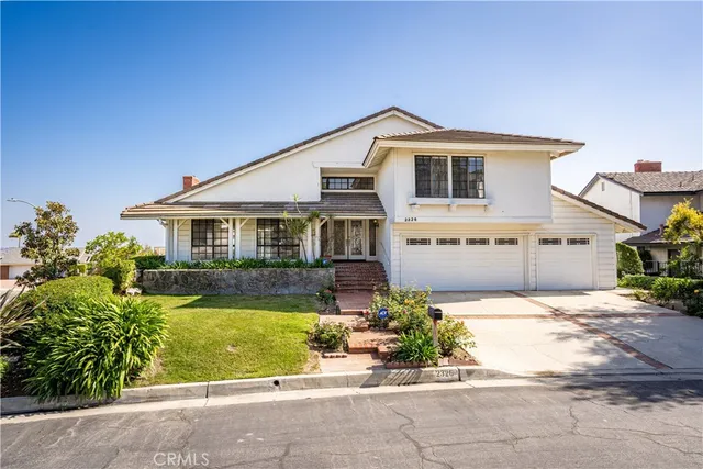 $2,100,000 | 2326 North Rockridge Circle, Orange, CA 92867