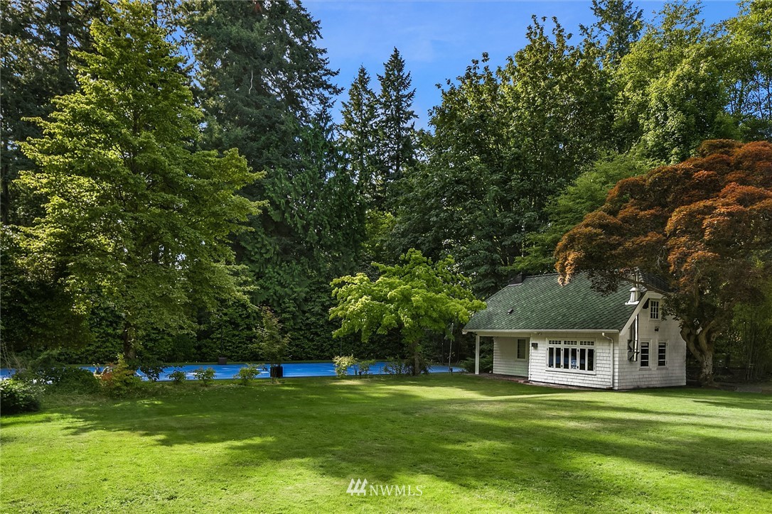 13535 Northshire Road Northwest Seattle, WA 98177 - Photo 15 of 25