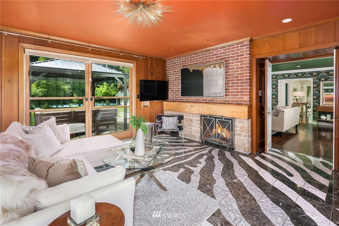 13535 Northshire Road Northwest Seattle, WA 98177 - Photo 7 of 25