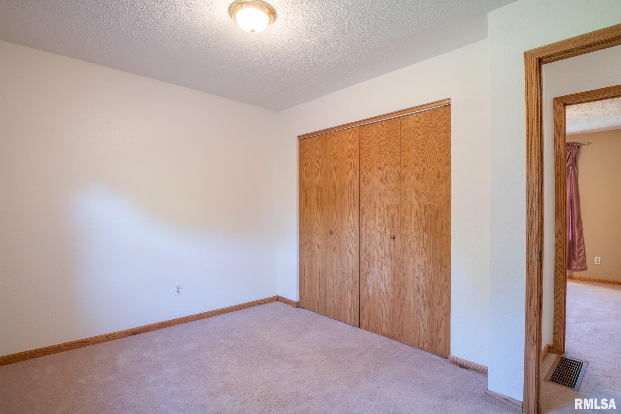 10305 West Timber Road Mapleton, IL 61547 - Photo 15 of 47