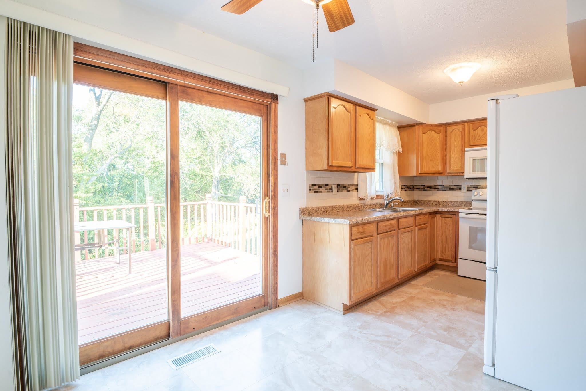 10305 West Timber Road Mapleton, IL 61547 - Photo 4 of 47