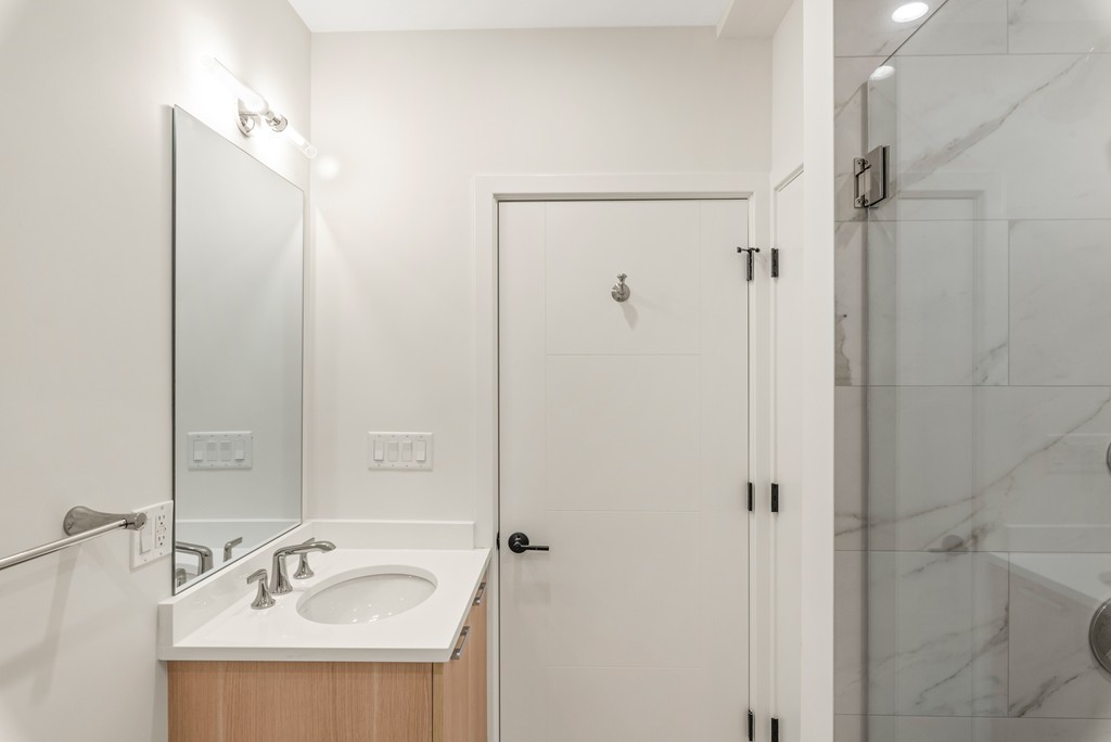 298 Marginal Street, Unit 4 Boston, MA 02128 - Photo 17 of 26