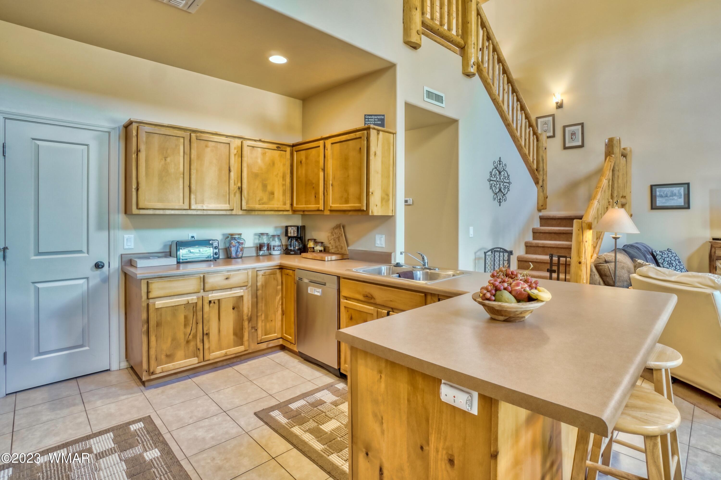 6936 Starlight Ridge Road Lakeside, AZ 85929 - Photo 6 of 32 Gallery Image 6