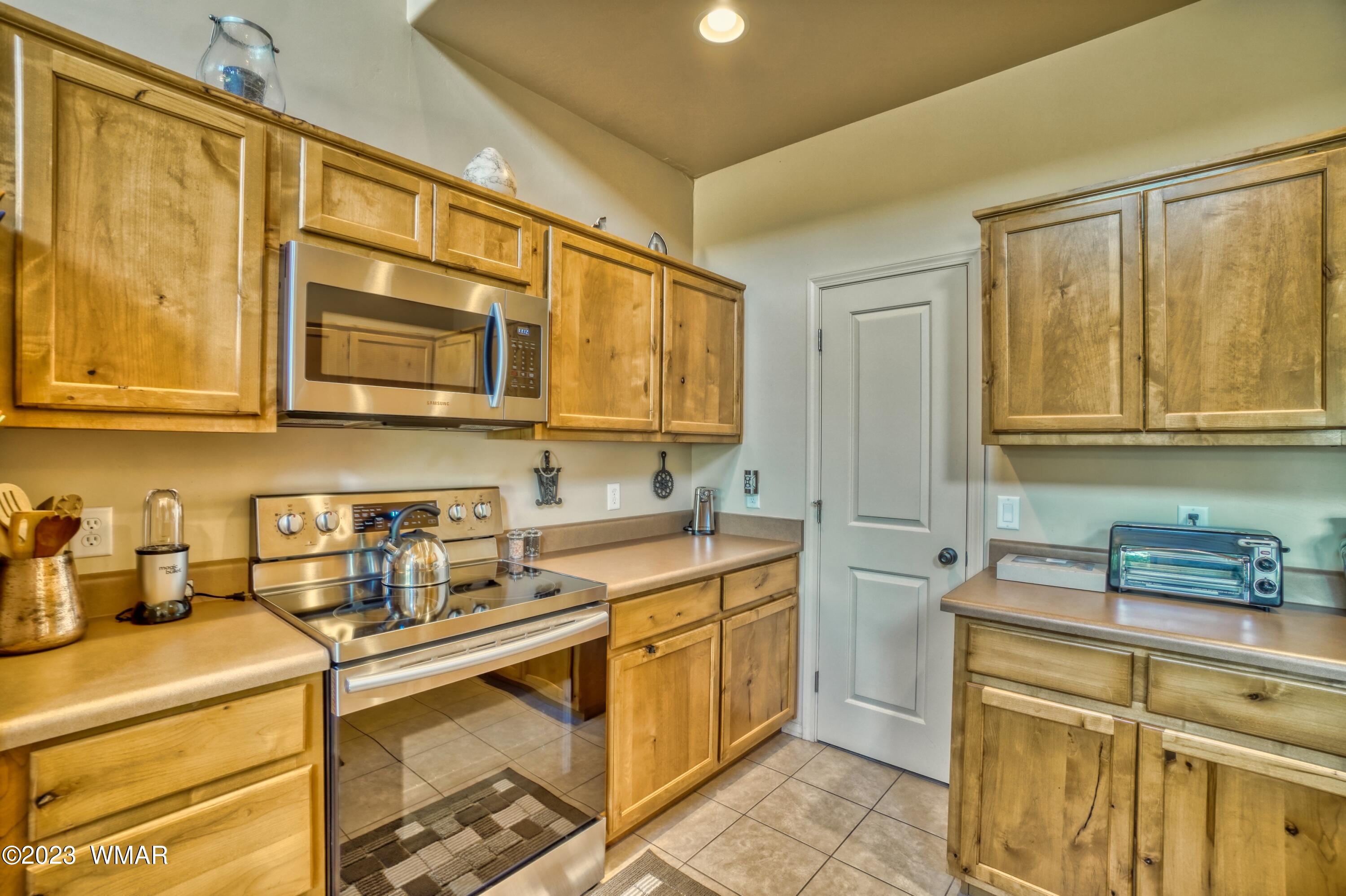 6936 Starlight Ridge Road Lakeside, AZ 85929 - Photo 7 of 32 Gallery Image 7