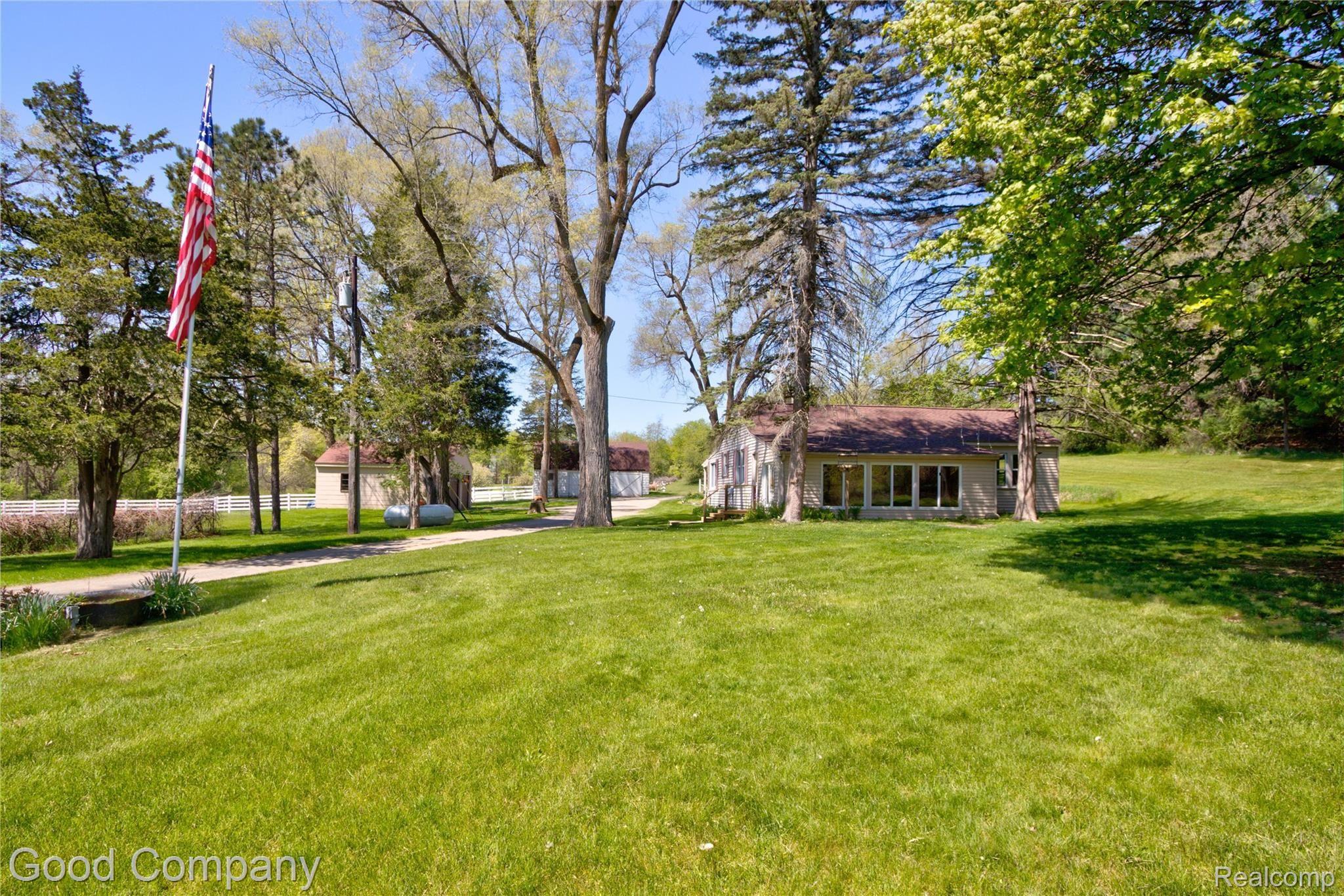 8455 Ellis Road Clarkston, MI 48348 - Photo 30 of 49 8455 Ellis Rd. 30