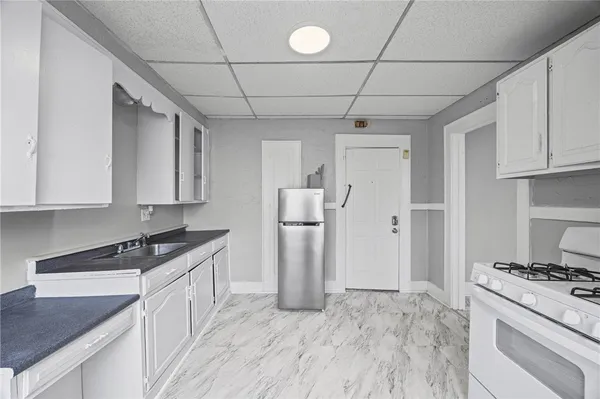 $750 | 288 Driving Park Avenue, Rochester, NY 14613