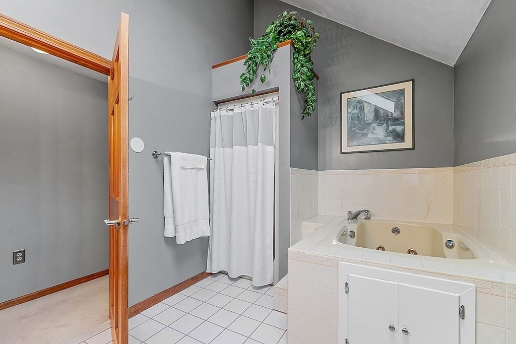 62 Higley Road Ashland, MA 01721 - Photo 24 of 41