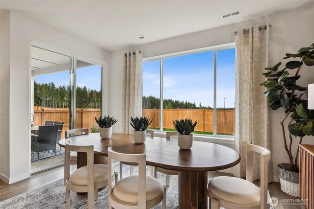 $649,990 | 3952 McCormick Vlg Drive, Bremerton, WA 98312