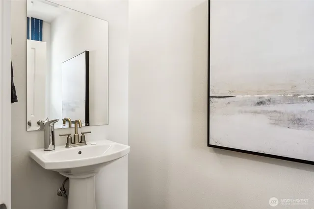 $649,990 | 3952 McCormick Vlg Drive, Bremerton, WA 98312