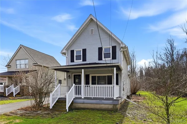 $224,900 | 6373 Center Street, Hamburg, NY 14085