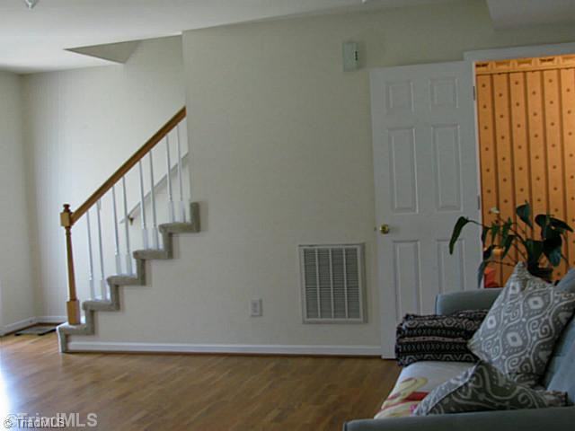 1736 Spring Path Trail Clemmons, NC 27012 - Photo 3 of 16 Living Room.