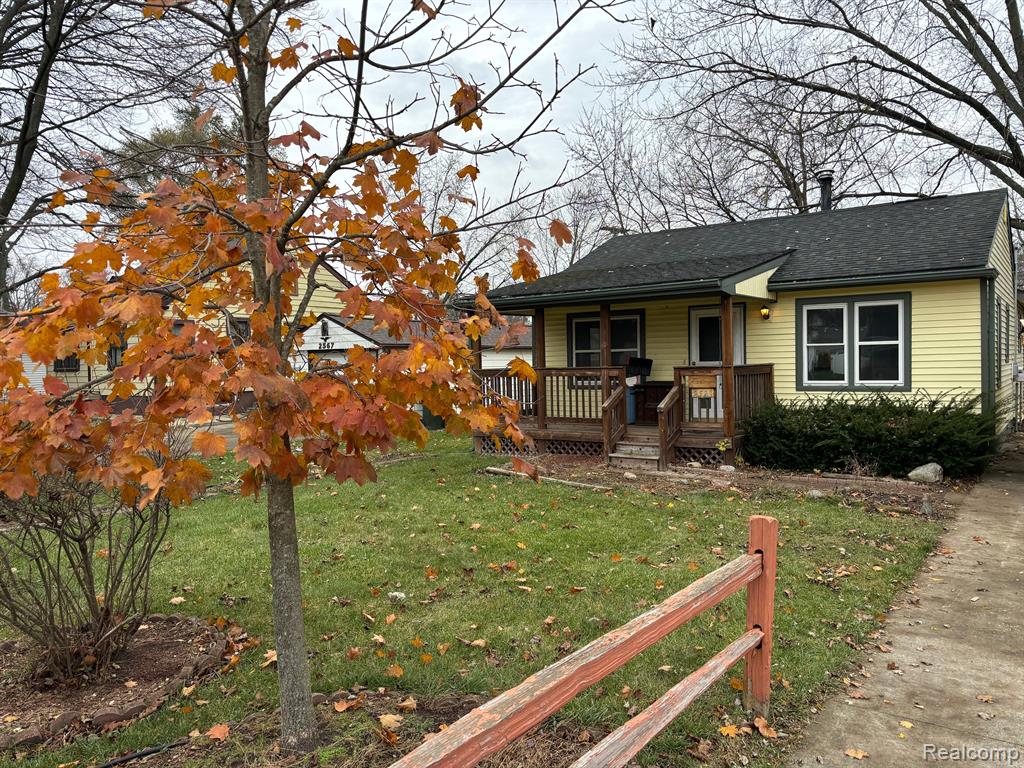 2581 Emmons Avenue Rochester Hills, MI 48307 - Photo 1 of 15