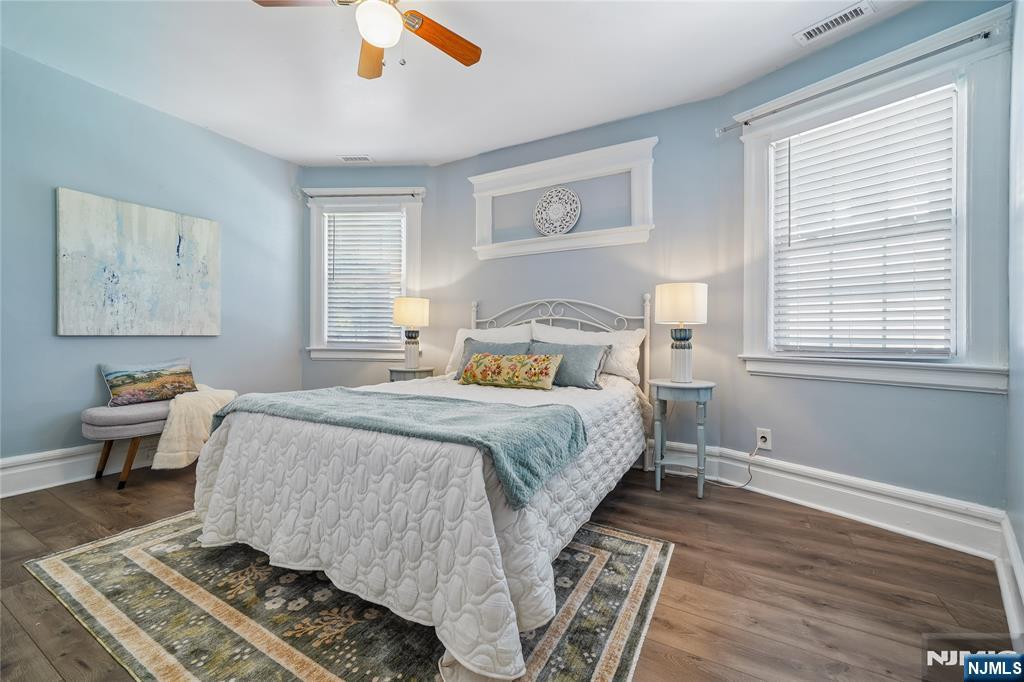 14 Grove Terrace Montclair, NJ 07042 - Photo 12 of 37
