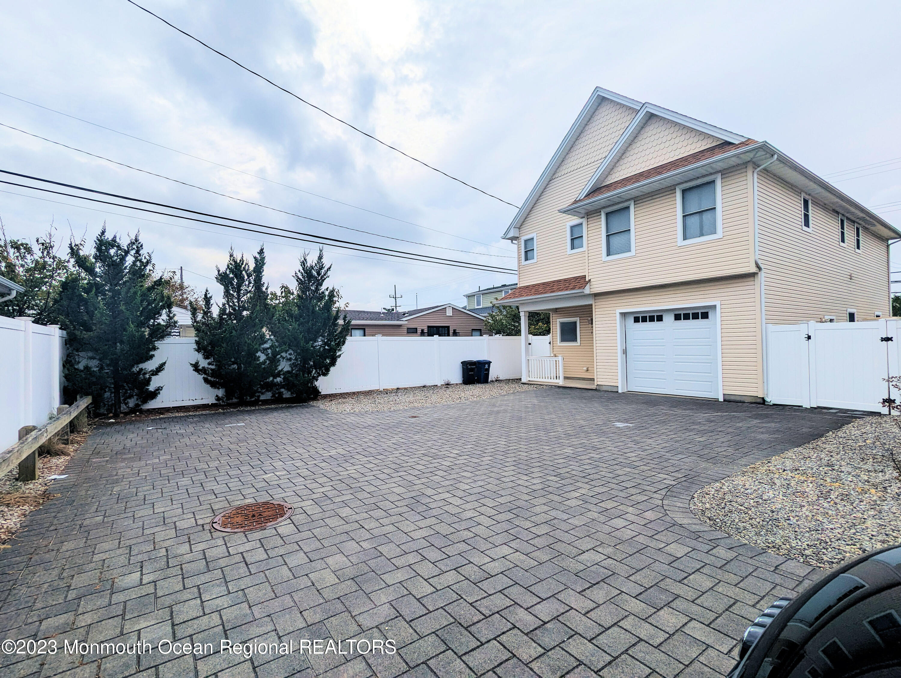 61 Las Vegas Road Lavallette, NJ 08735 - Photo 2 of 40 drive
