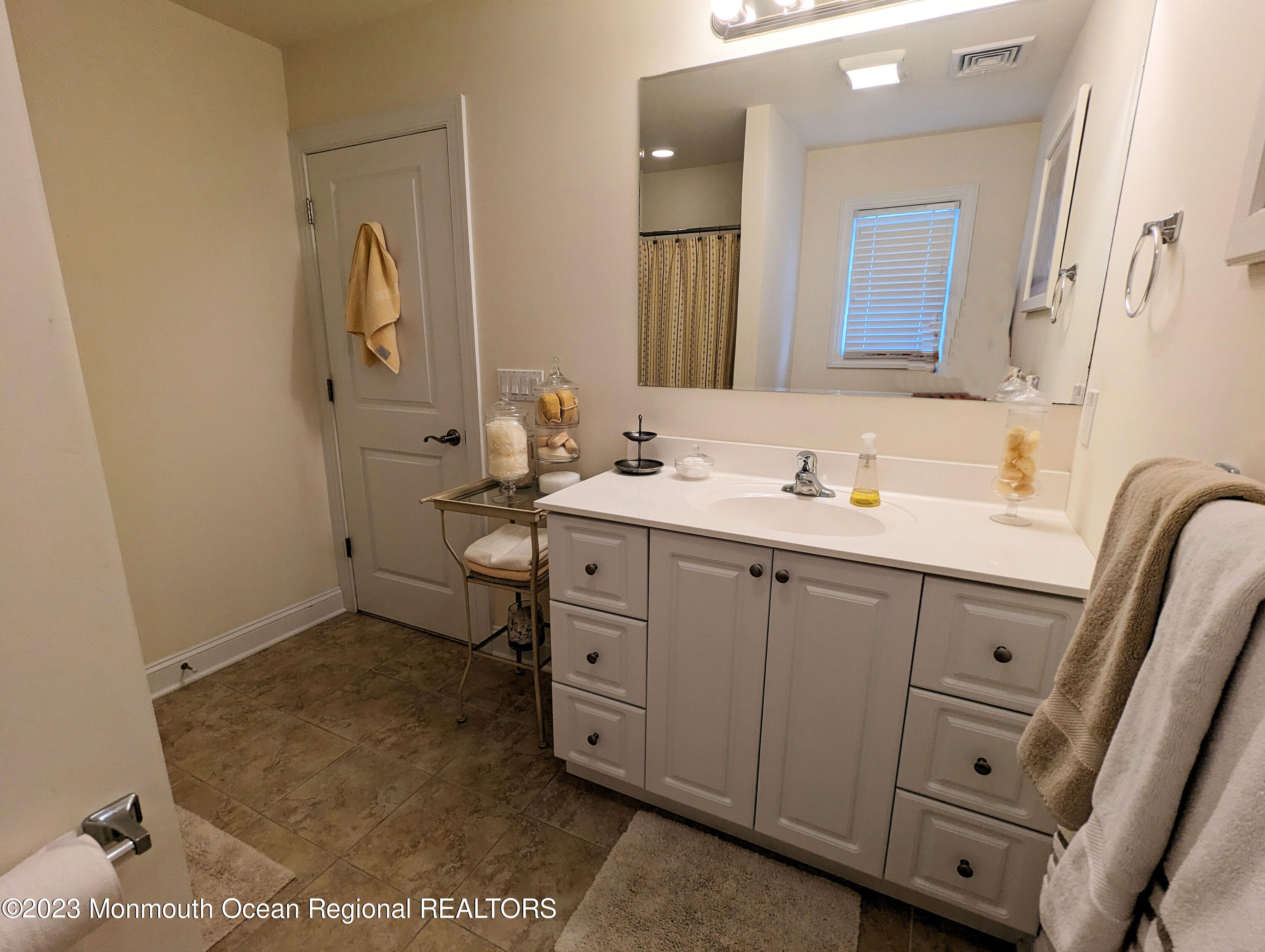 61 Las Vegas Road Lavallette, NJ 08735 - Photo 31 of 40 bath ms 1