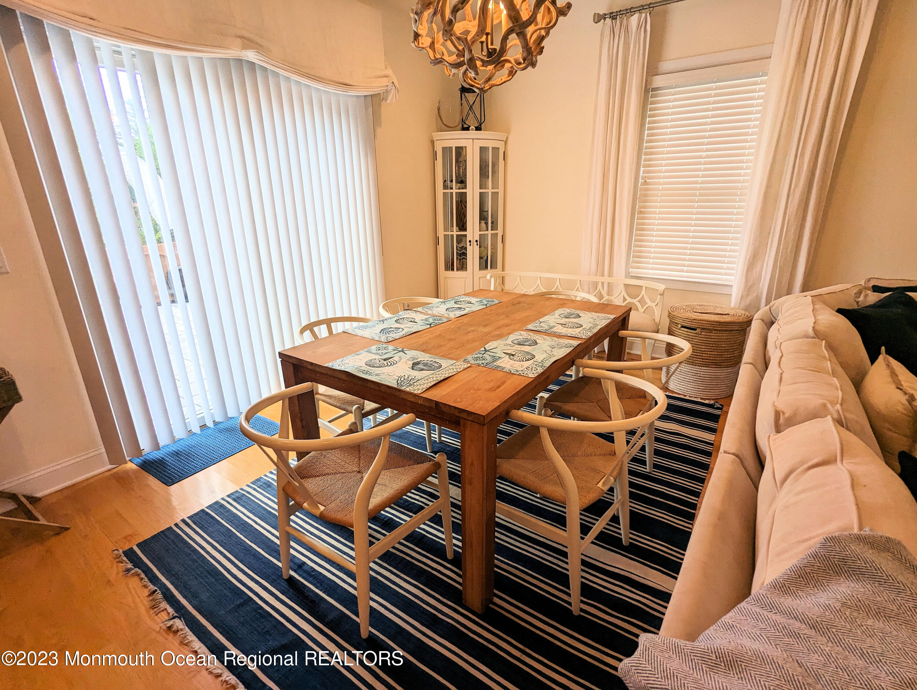 61 Las Vegas Road Lavallette, NJ 08735 - Photo 7 of 40 din 1