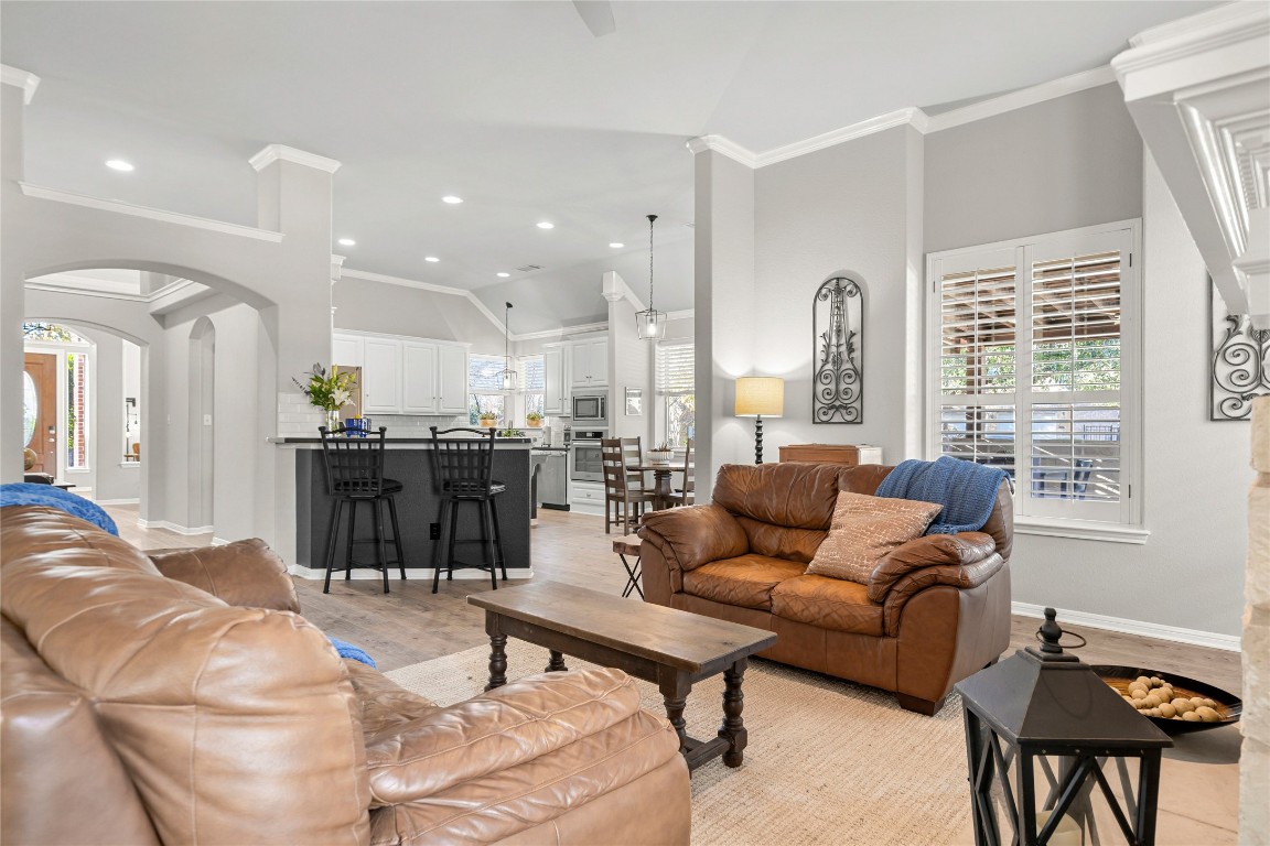 1302 Ridgefield Loop Round Rock, TX 78665 - Photo 13 of 36