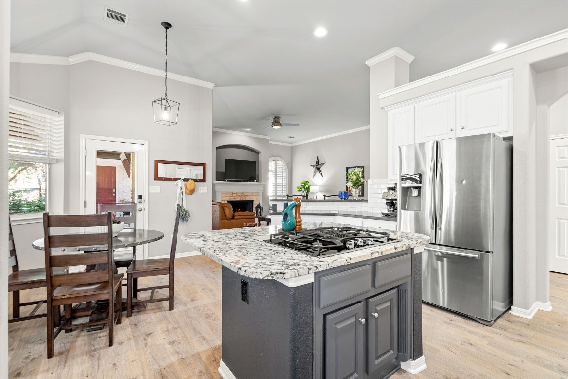 1302 Ridgefield Loop Round Rock, TX 78665 - Photo 16 of 36