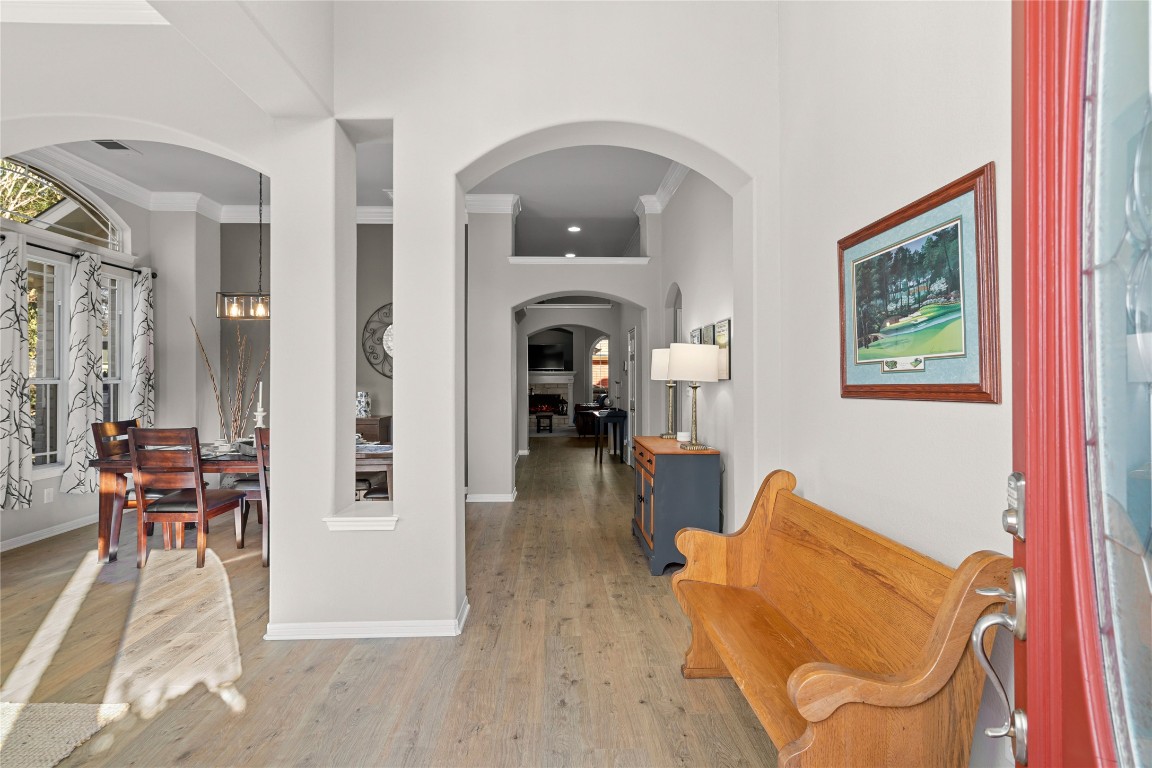 1302 Ridgefield Loop Round Rock, TX 78665 - Photo 4 of 36