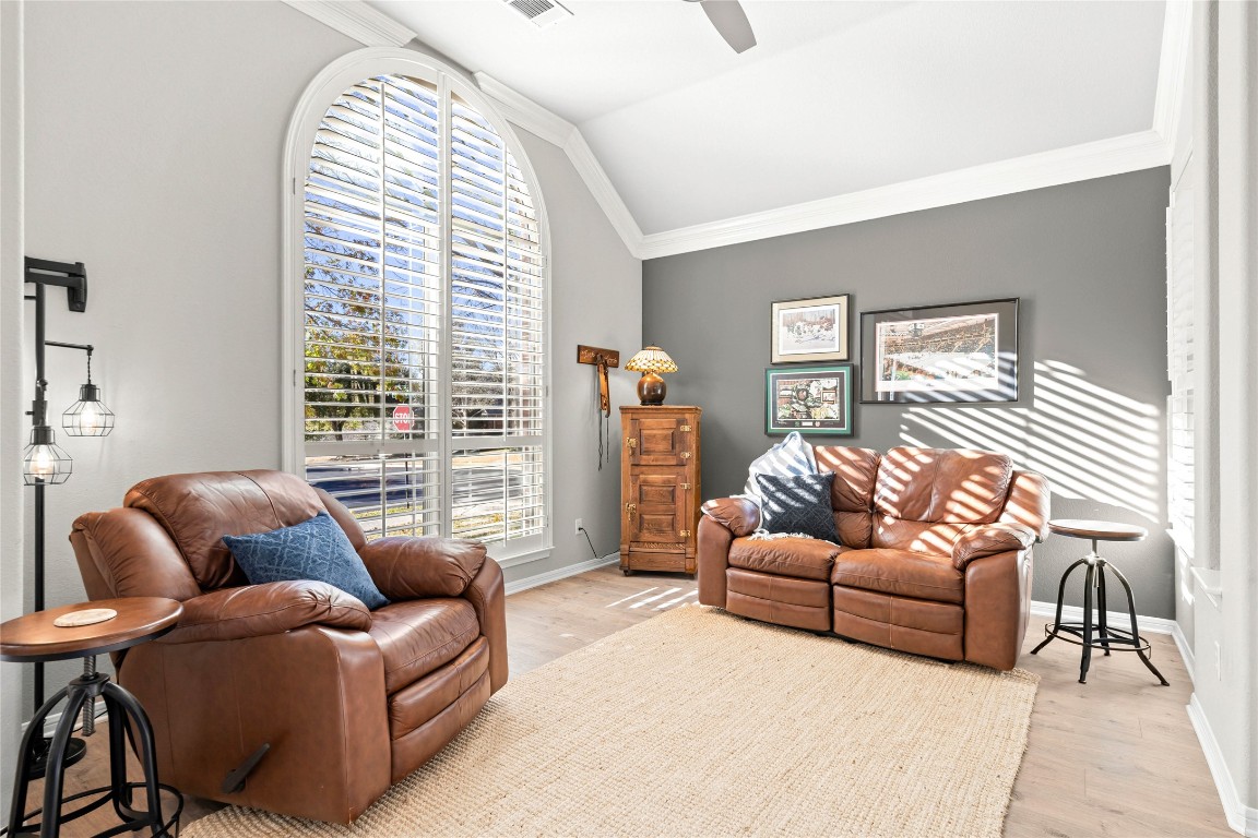 1302 Ridgefield Loop Round Rock, TX 78665 - Photo 6 of 36