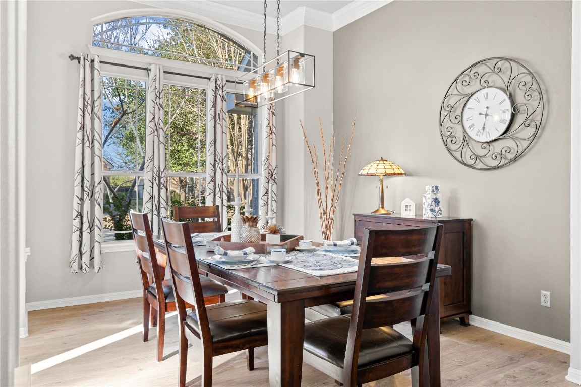 1302 Ridgefield Loop Round Rock, TX 78665 - Photo 8 of 36