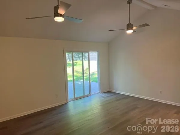 $2,200 | 10216 Camelback Circle, Charlotte, NC 28226