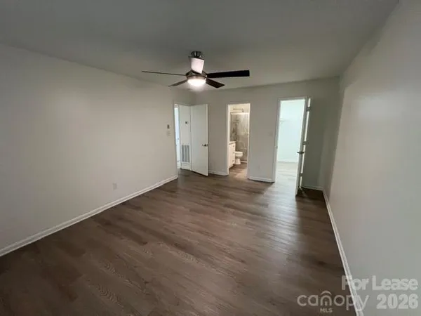 $2,200 | 10216 Camelback Circle, Charlotte, NC 28226