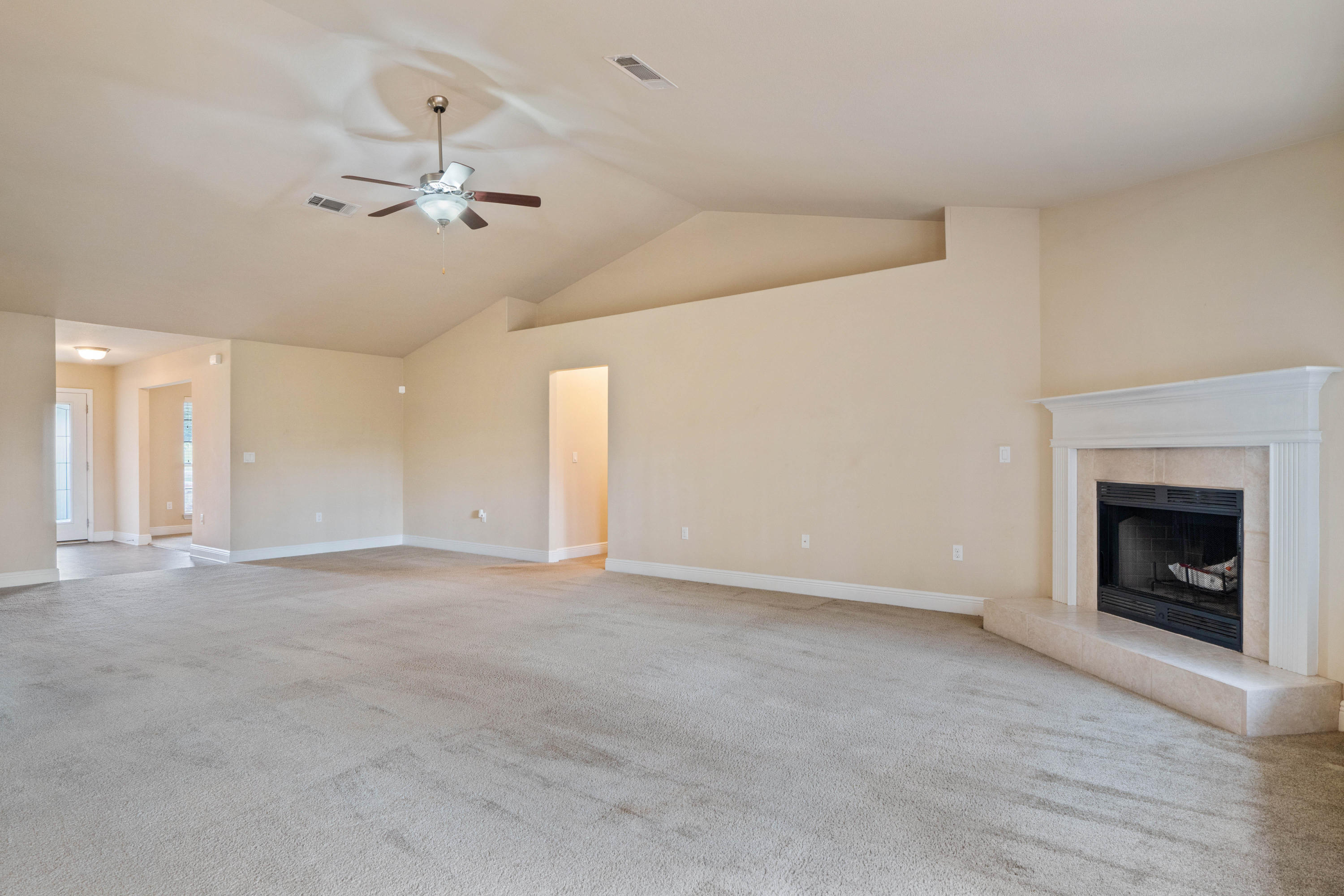 224 Raptor Drive Crestview, FL 32536 - Photo 8 of 29 Gallery Image 8