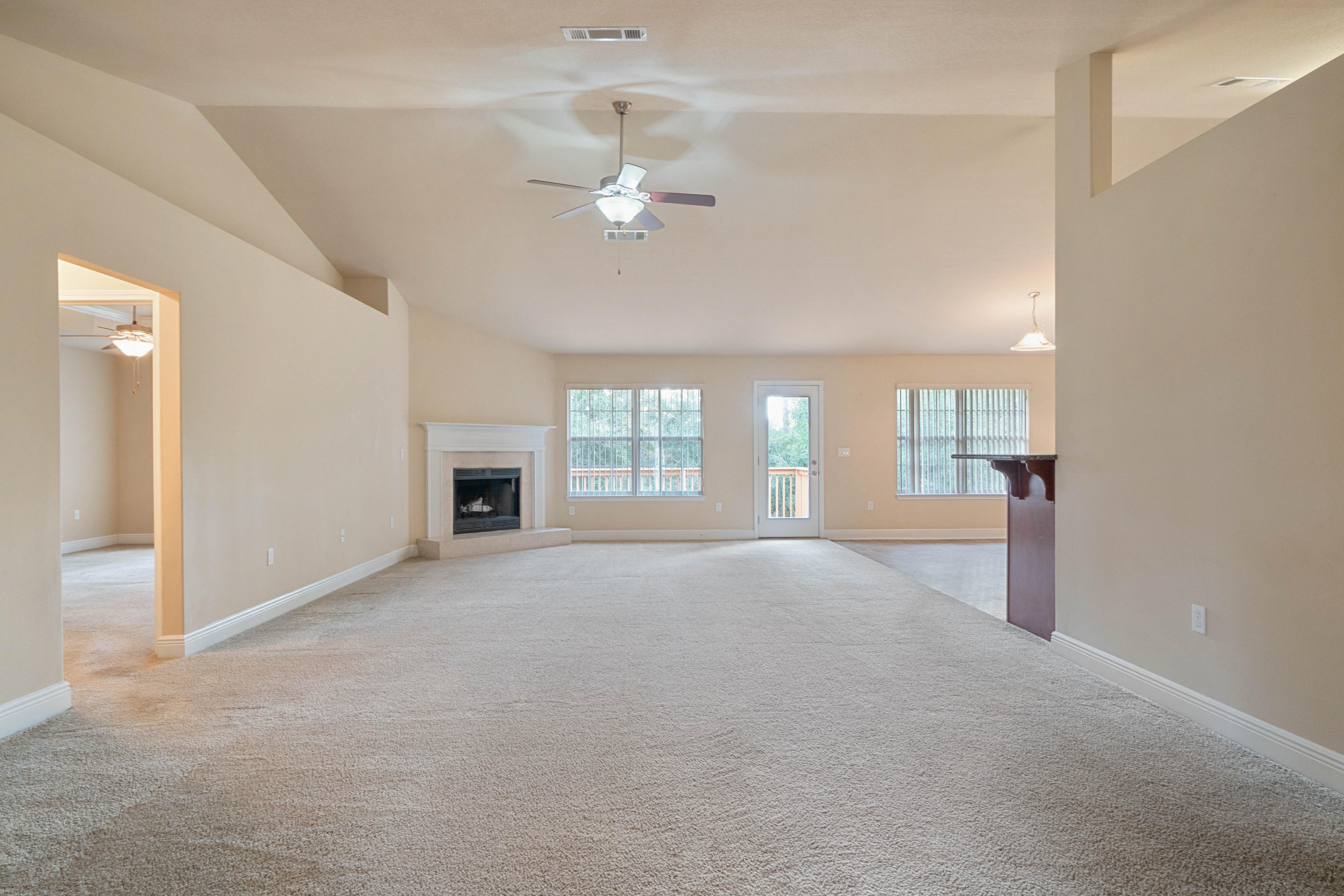 224 Raptor Drive Crestview, FL 32536 - Photo 9 of 29 Gallery Image 9